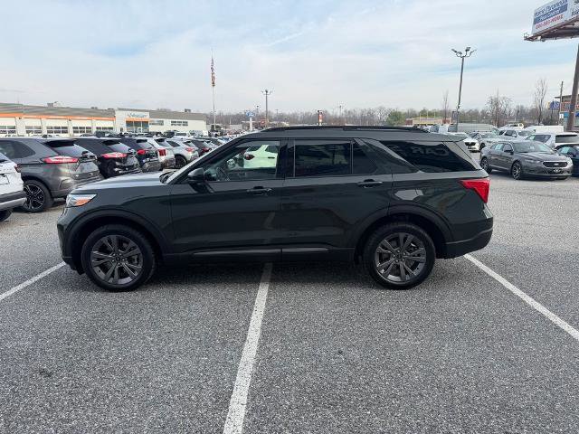 Certified 2022 Ford Explorer XLT w/ Equipment Group 202A image 2