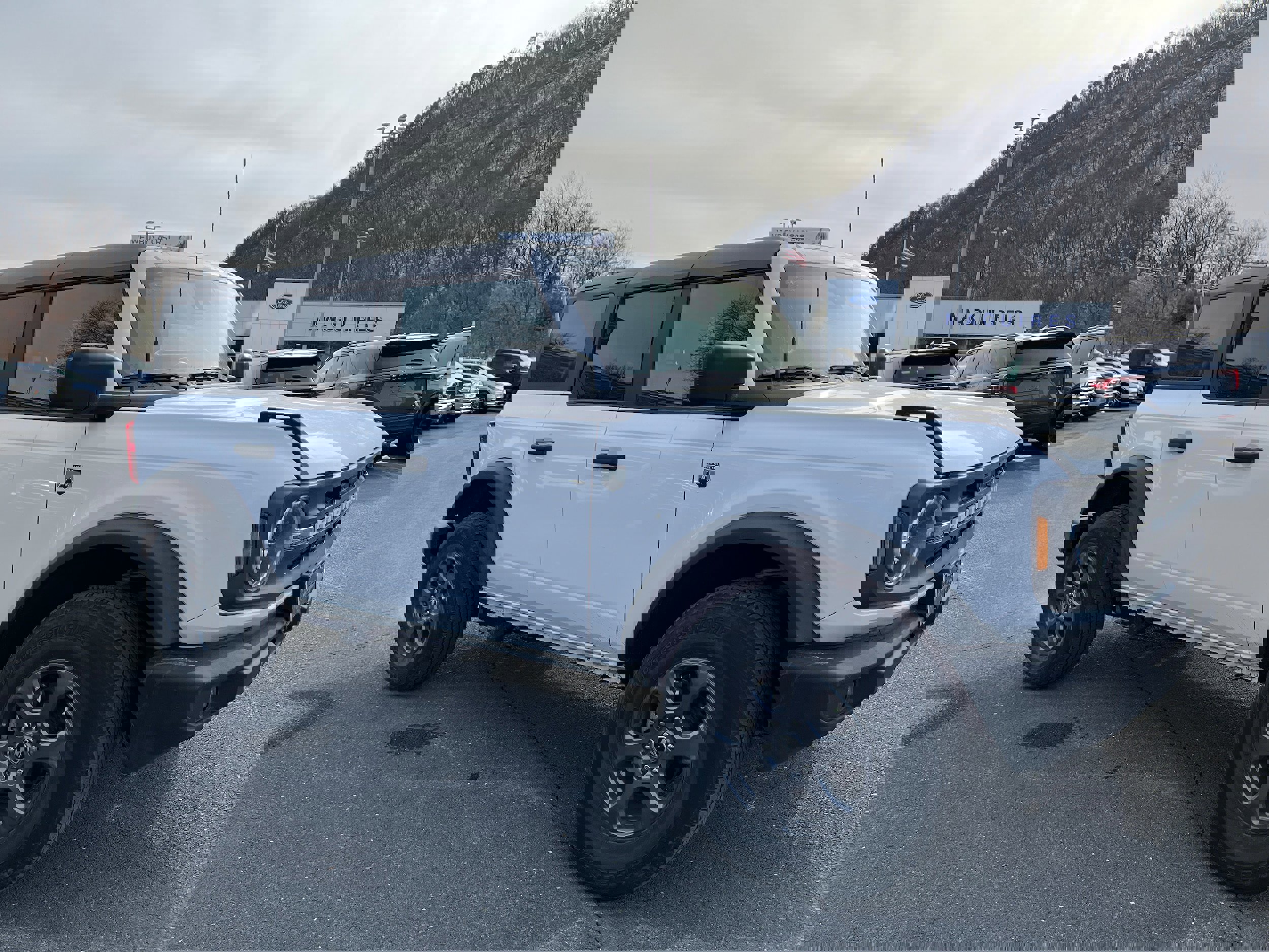 Certified 2024 Ford Bronco Big Bend image 3