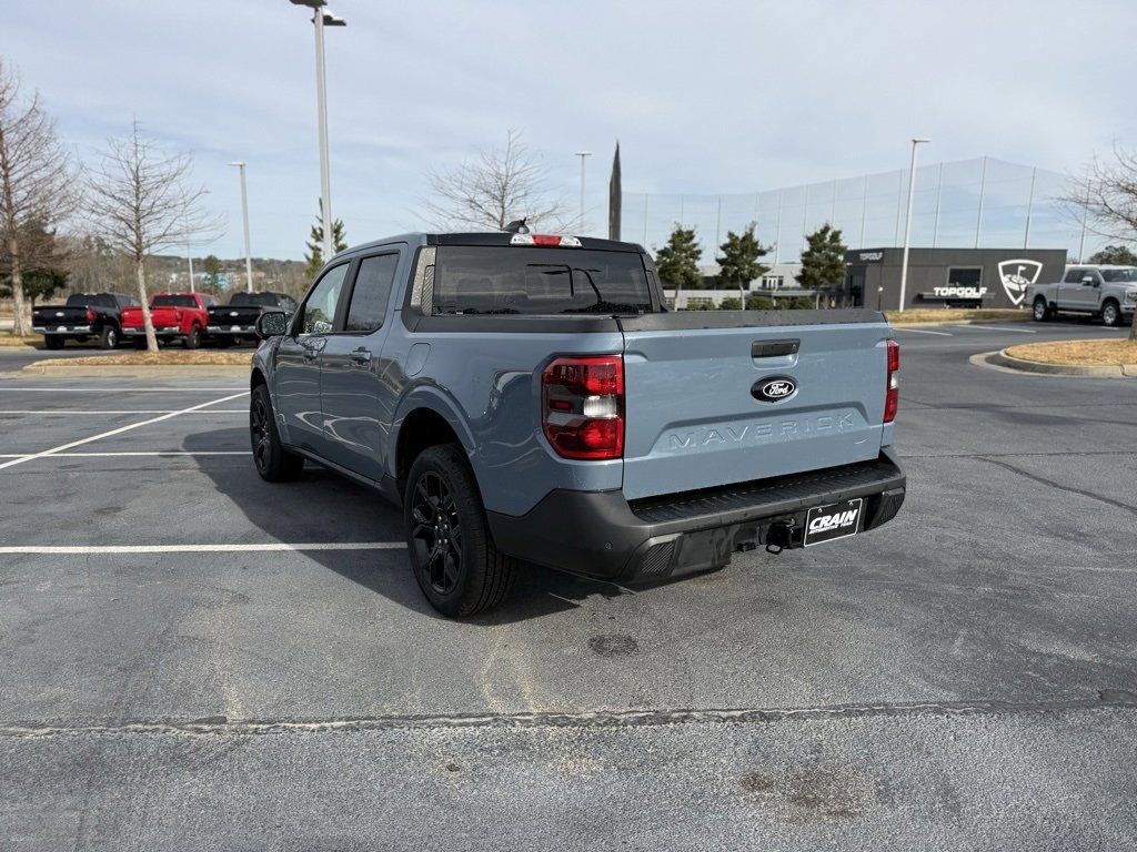 Certified 2025 Ford Maverick Lariat w/ Black Appearance Package image 3