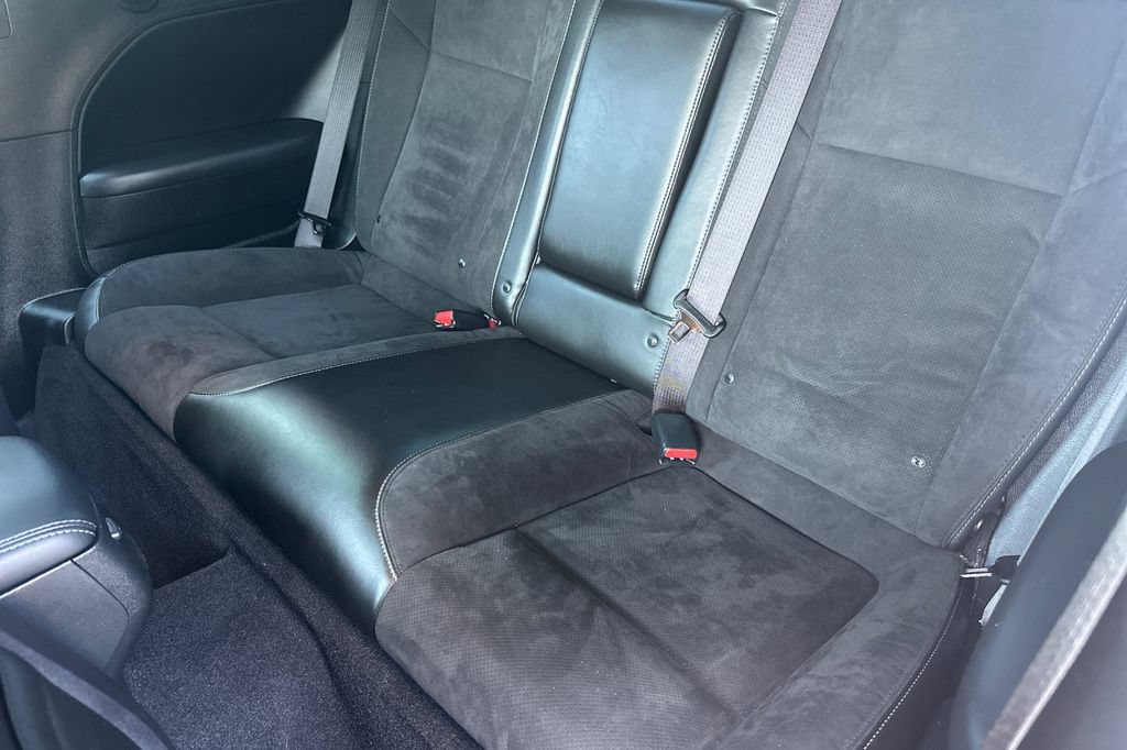 Used 2022 Dodge Challenger R/T Scat Pack RWD image 14
