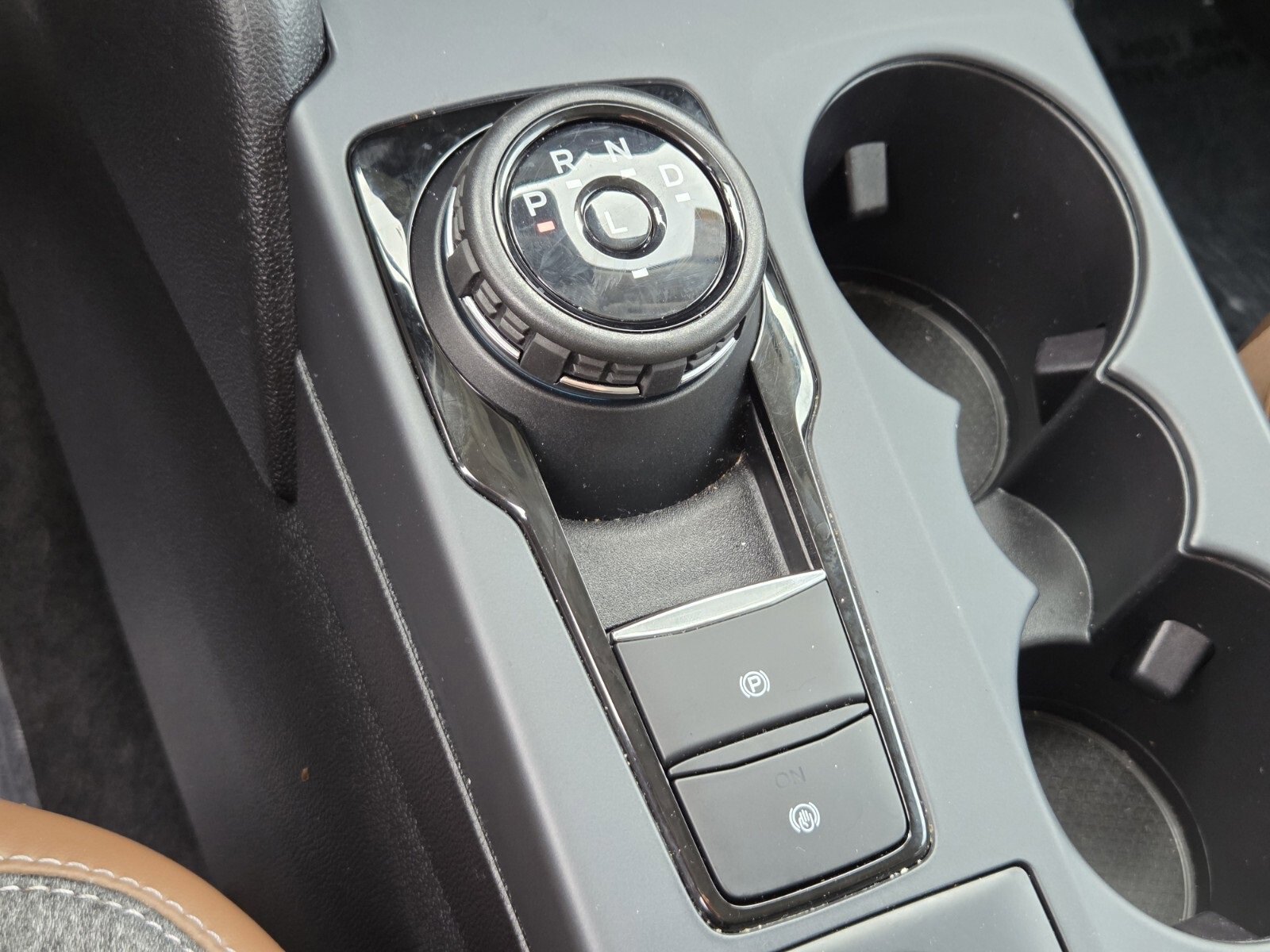 Certified 2024 Ford Bronco Sport Outer Banks w/ Tech Package image 19