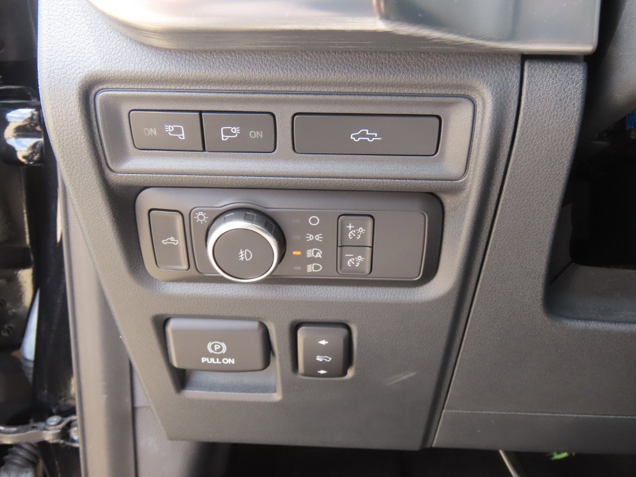 Certified 2021 Ford F150 Lariat AWD/4WD image 27