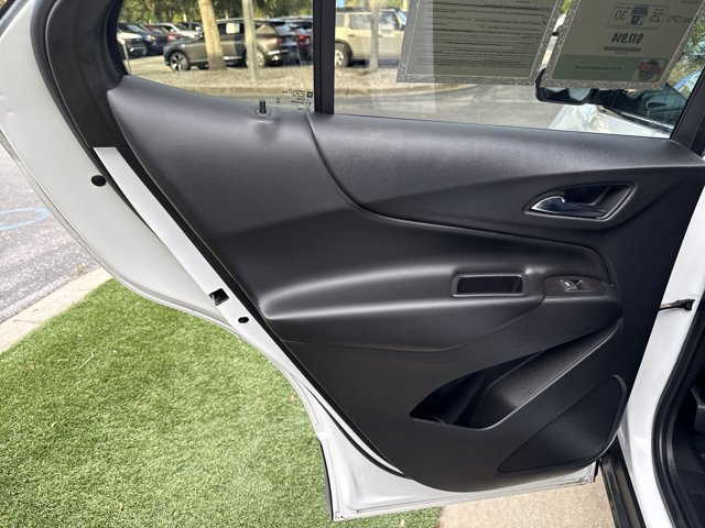 Used 2020 Chevrolet Equinox LT AWD/4WD image 17