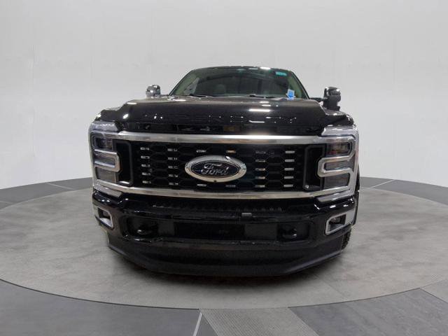 Certified 2025 Ford F450 Platinum w/ Platinum Plus Package image 8