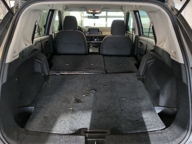 Used 2022 Nissan Rogue S image 28