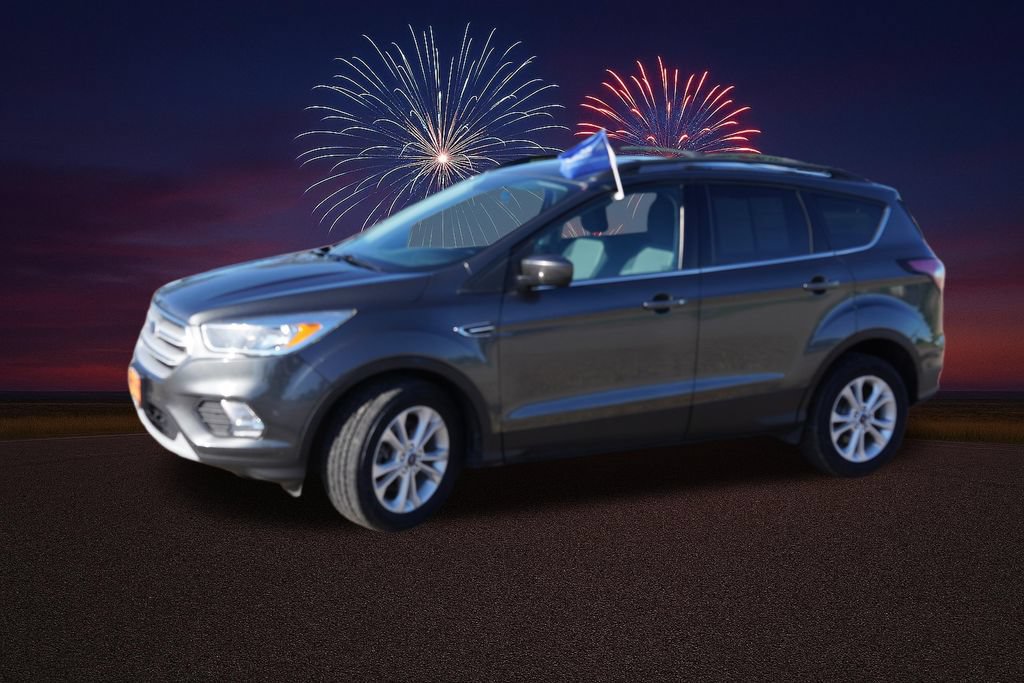 Certified 2018 Ford Escape SE w/ SE Sync 3 Package AWD/4WD image 10