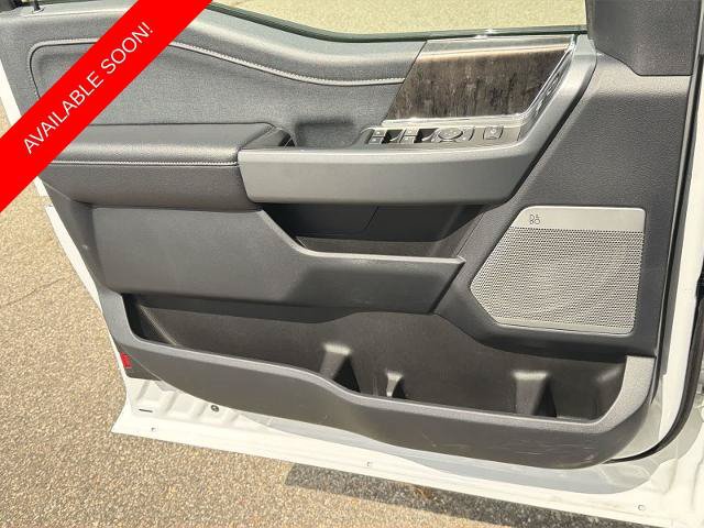 Certified 2024 Ford F250 Lariat w/ Chrome Package AWD/4WD image 29
