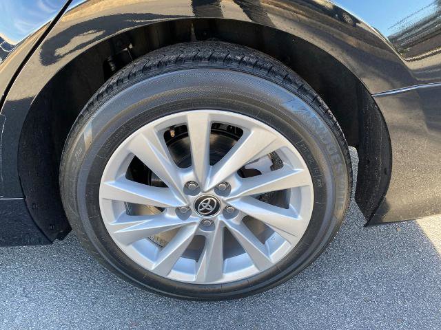 Used 2023 Toyota Camry LE image 32