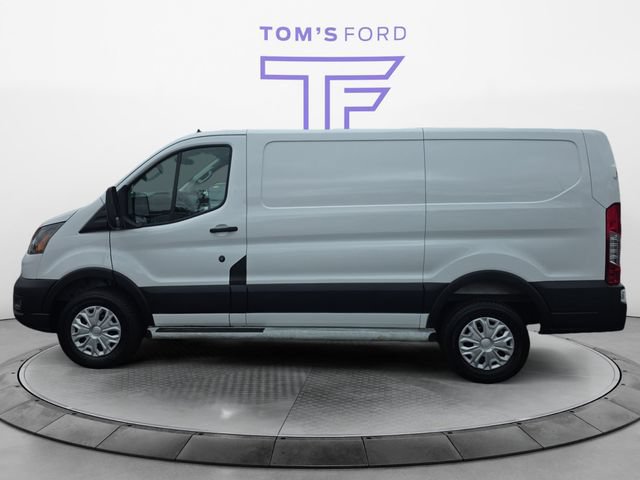 Certified 2025 Ford Transit 250 Low Roof w/ Exterior Upgrade Package RWD image 2