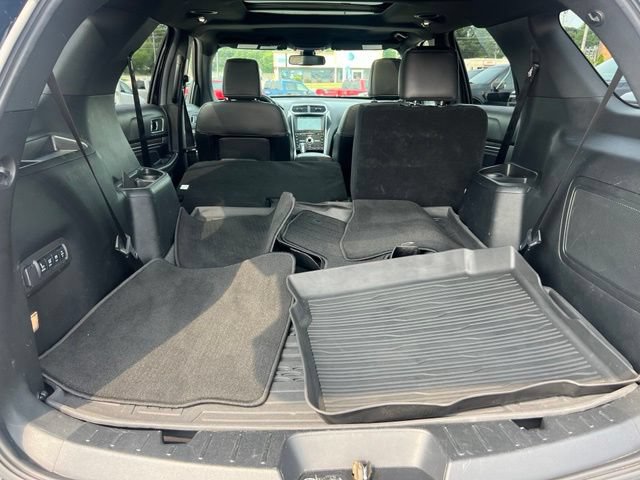 Certified 2018 Ford Explorer Limited w/ Equipment Group 301A AWD/4WD image 26