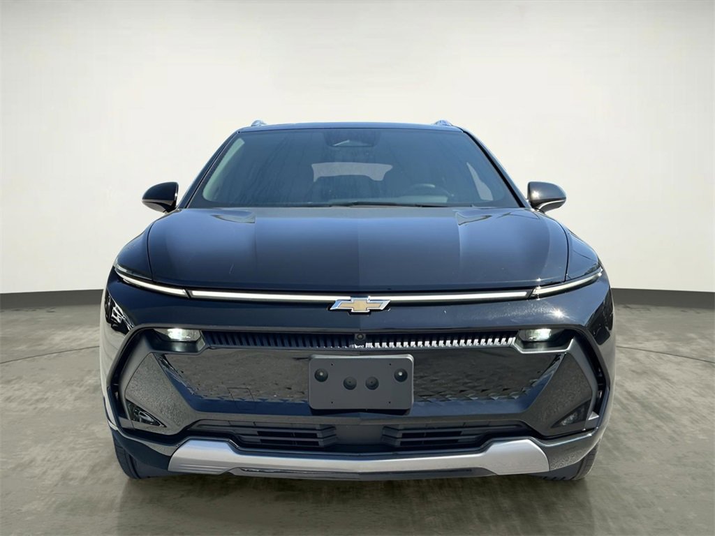 Used 2025 Chevrolet Equinox EV LT image 15