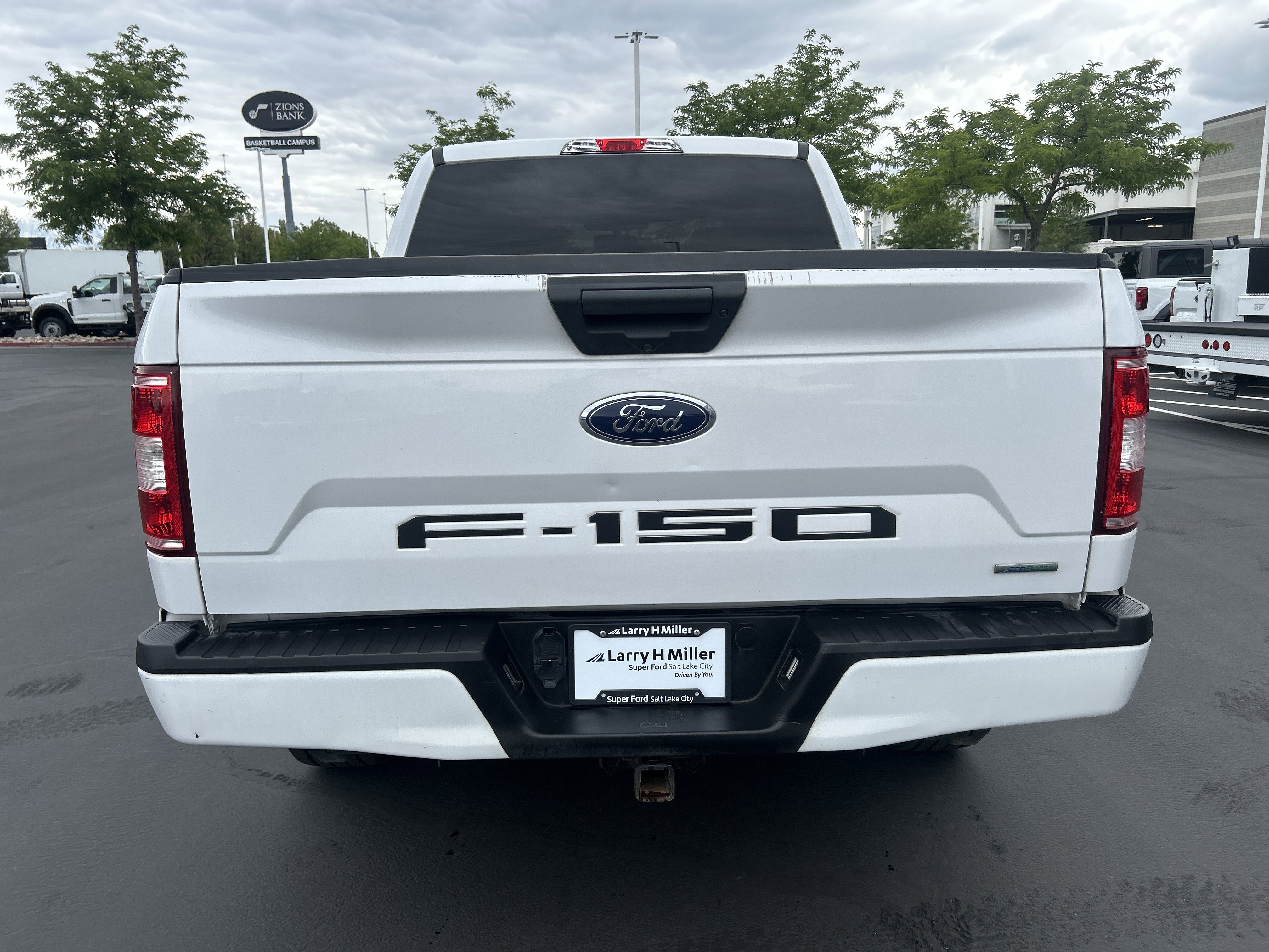 Certified 2020 Ford F150 XL w/ Equipment Group 101A Mid AWD/4WD image 4