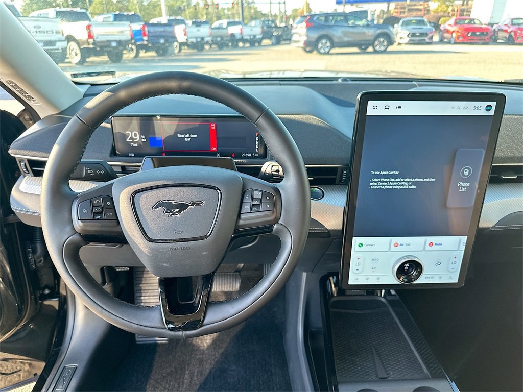 Certified 2022 Ford Mustang Mach-E Select w/ Comfort/Technology Package image 19