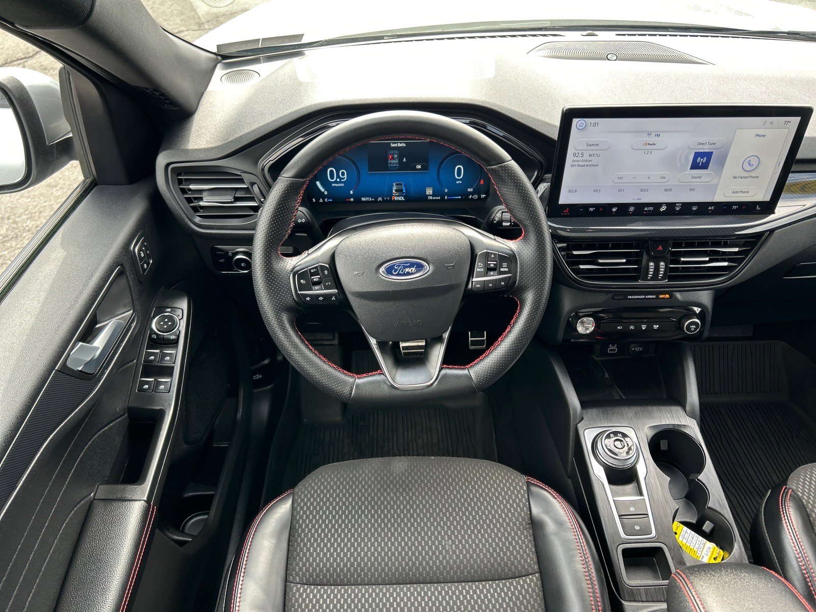 Certified 2024 Ford Escape ST-Line Select w/ Tech Pack #2 image 2