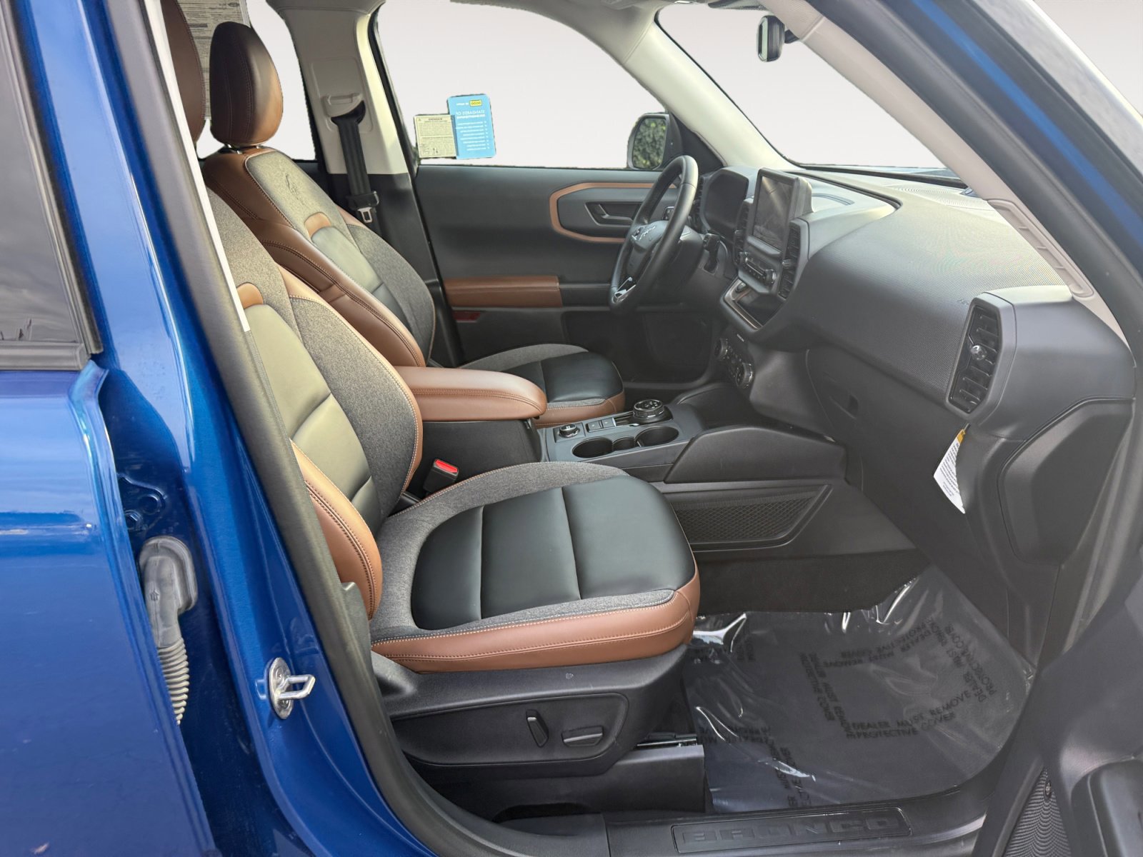 Certified 2024 Ford Bronco Sport Outer Banks w/ Tech Package image 19