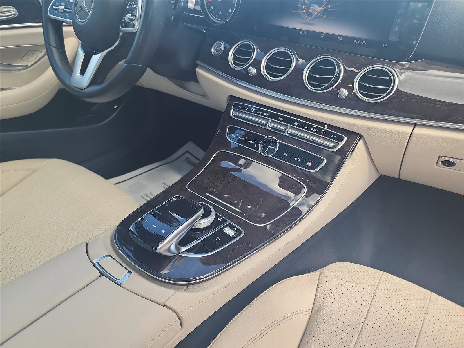 Used 2019 Mercedes-Benz E 300 E 300 image 28