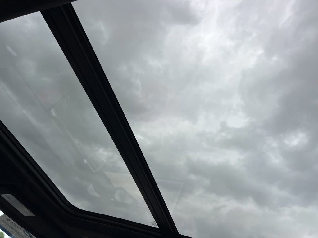 Used 2023 Toyota Sequoia Platinum AWD/4WD image 24