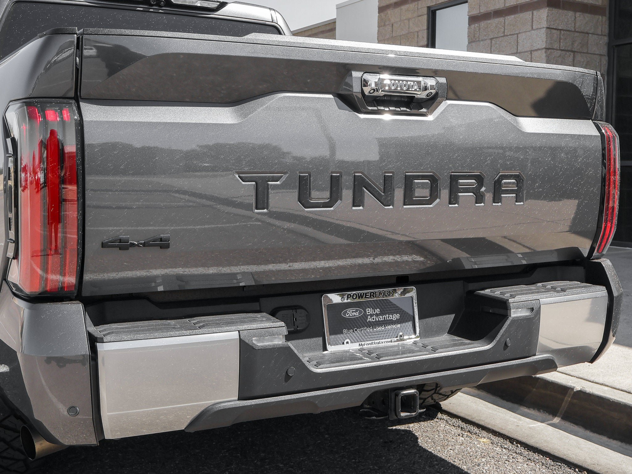 Used 2023 Toyota Tundra Limited AWD/4WD image 20