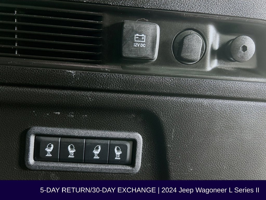 Used 2024 Jeep Wagoneer L Series II w/ Flexible Seating Group AWD/4WD image 30