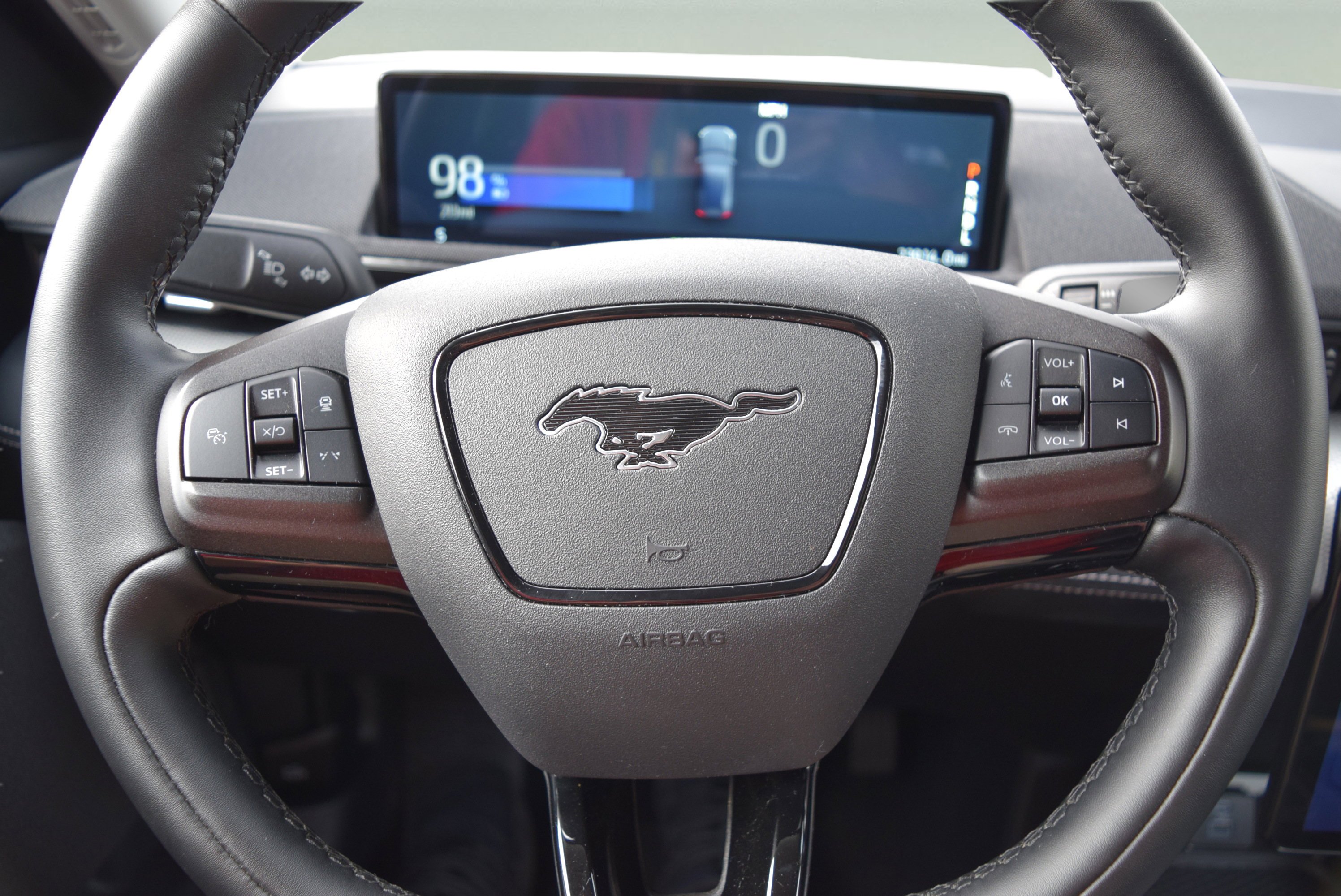 Certified 2022 Ford Mustang Mach-E Select image 9