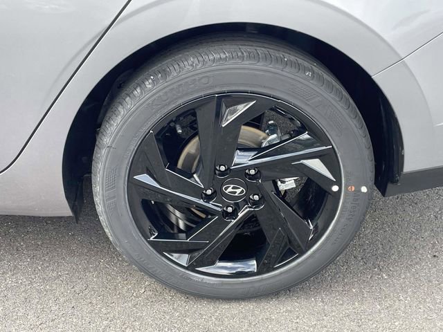 Used 2026 Hyundai Elantra Sport image 26