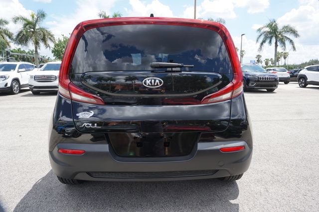 Used 2021 Kia Soul LX FWD image 28
