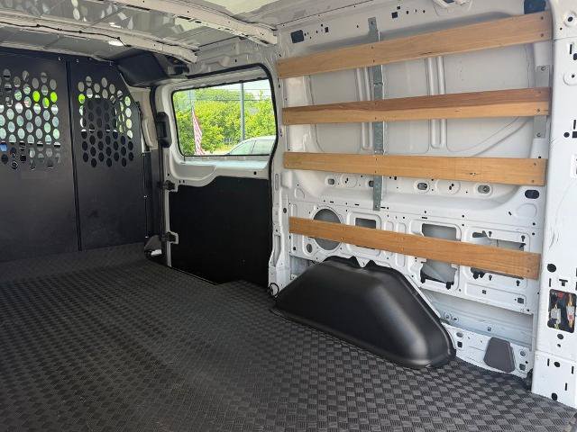 Certified 2025 Ford Transit 250 Low Roof w/ Exterior Upgrade Package RWD image 18