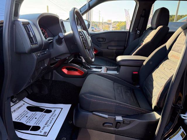Used 2026 Nissan Frontier PRO-4X AWD/4WD image 18
