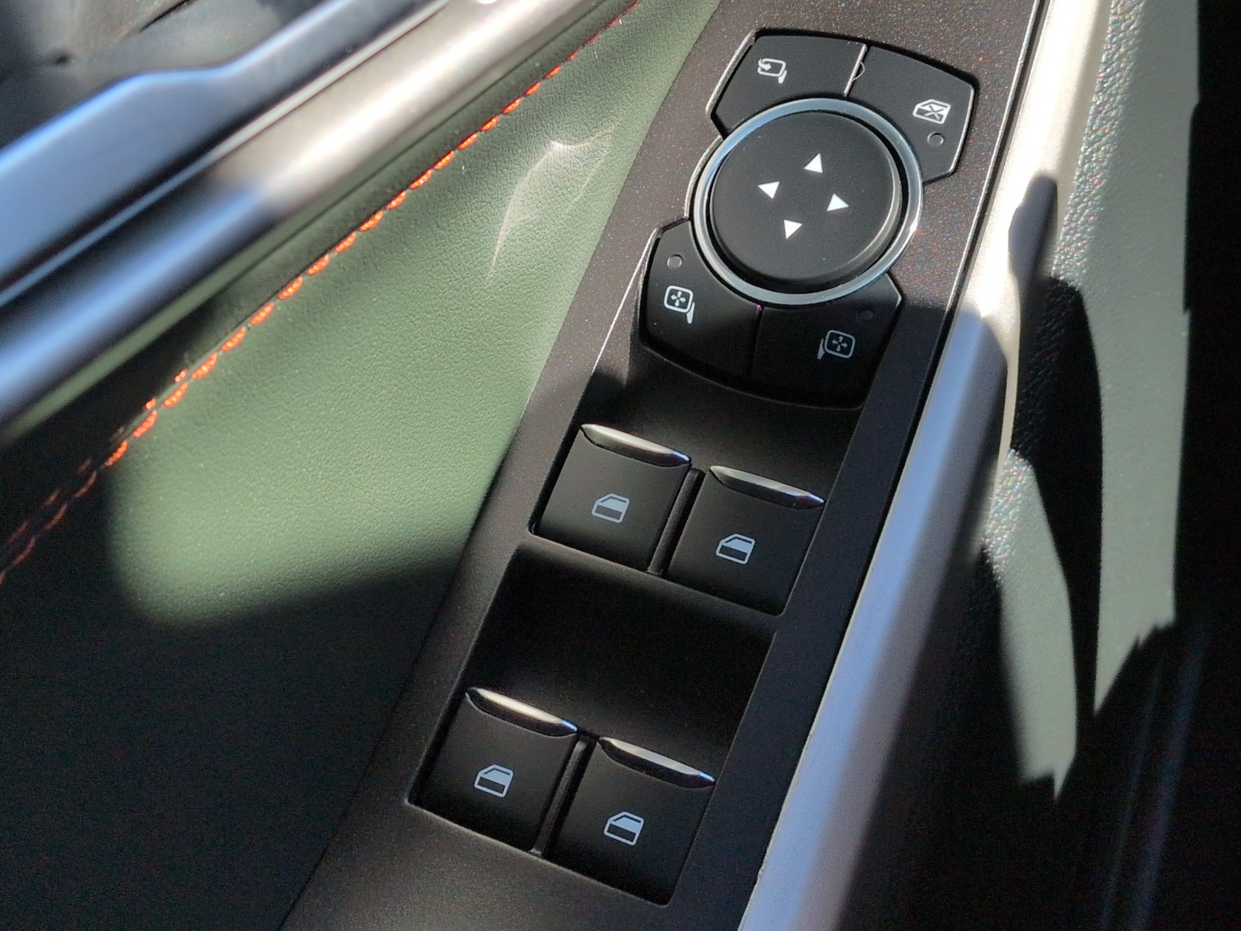 Certified 2024 Ford Explorer Timberline w/ Timberline Technology Package AWD/4WD image 23