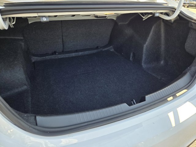 Used 2025 Chevrolet Malibu LT FWD image 27