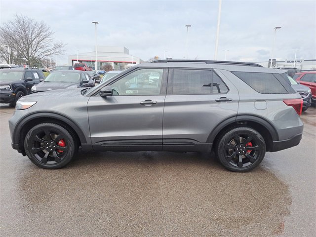 Certified 2023 Ford Explorer ST w/ Equipment Group 401A image 2