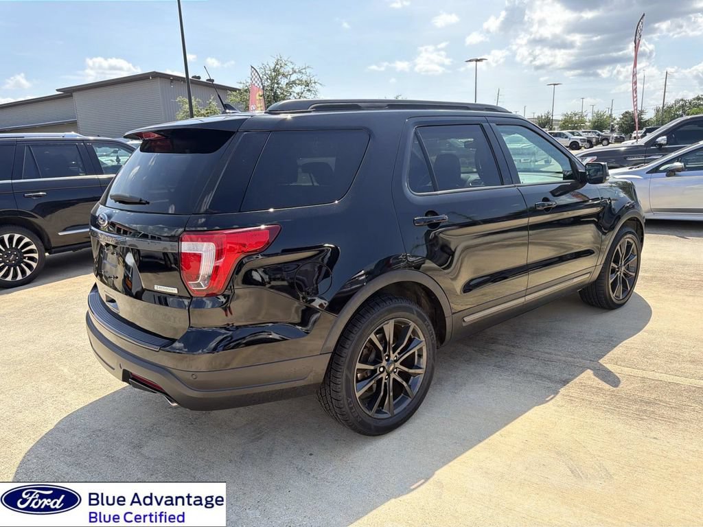 Certified 2019 Ford Explorer XLT w/ Equipment Group 202A FWD image 11