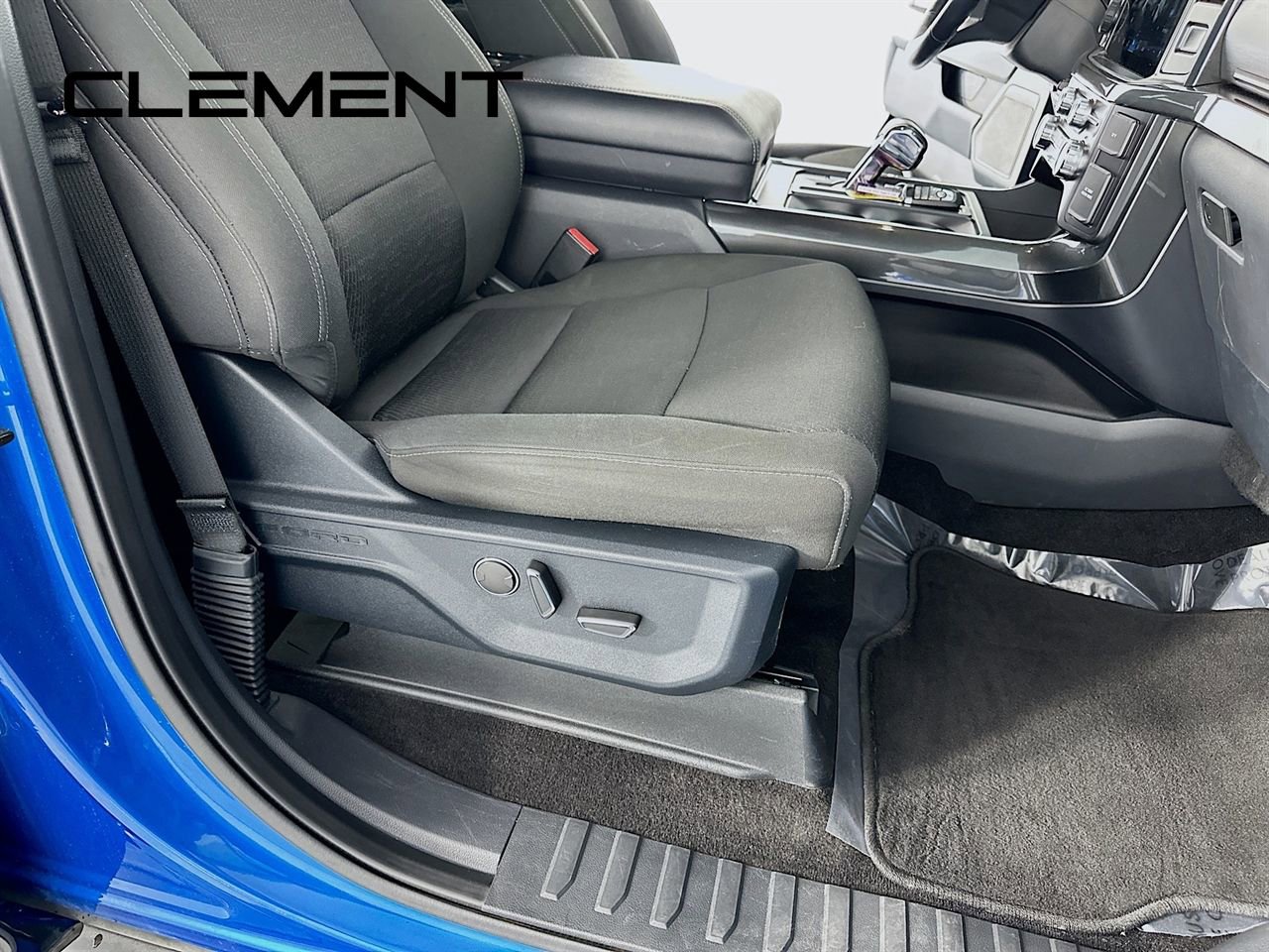 Certified 2021 Ford F150 XLT w/ Equipment Group 302A High image 32