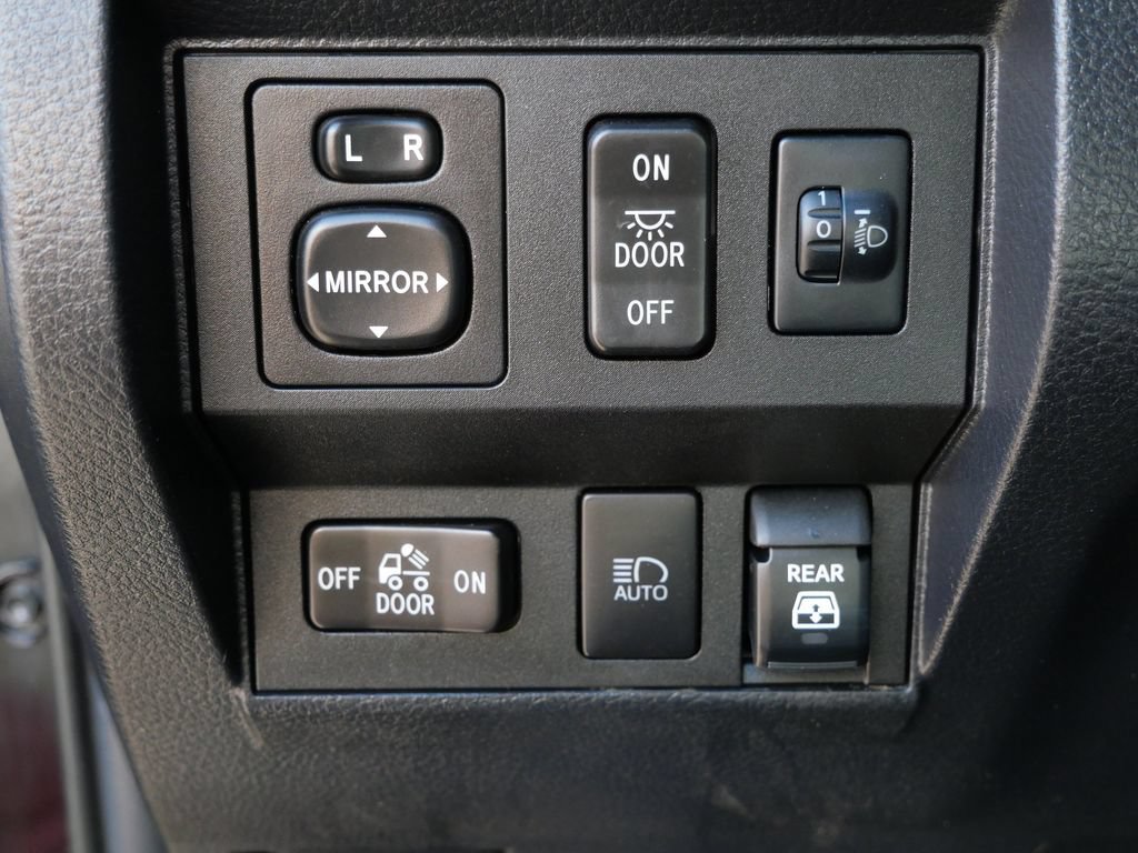 Used 2020 Toyota Tundra TRD Pro AWD/4WD image 23