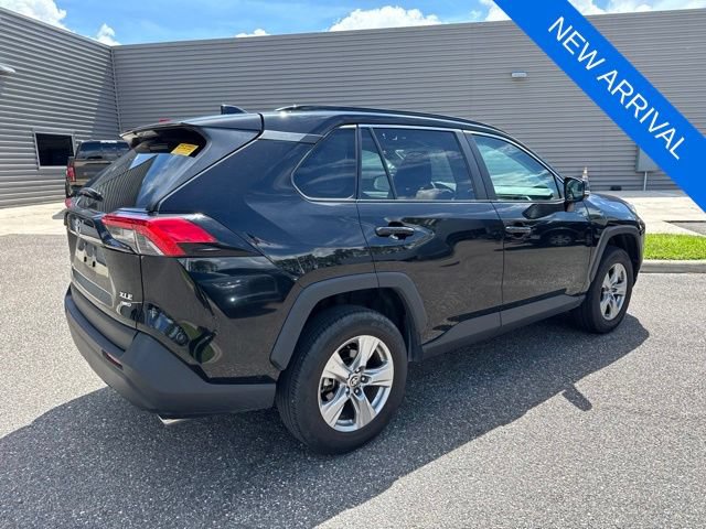 Used 2024 Toyota RAV4 XLE AWD/4WD image 6
