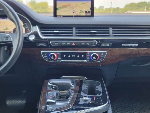 Used 2018 Audi Q7 3.0T Prestige w/ Prestige Package AWD/4WD image 27