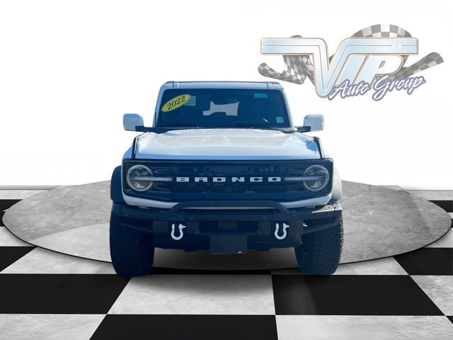 Certified 2022 Ford Bronco Outer Banks w/ Sasquatch Package AWD/4WD image 2