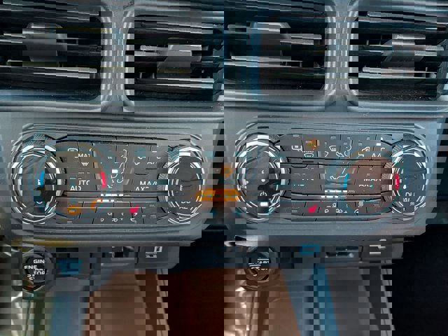 Certified 2022 Ford Maverick Lariat w/ Lariat Luxury Package image 25