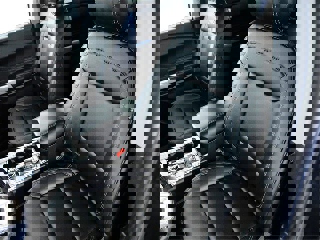 Certified 2022 Ford Explorer XLT w/ Equipment Group 202A image 17