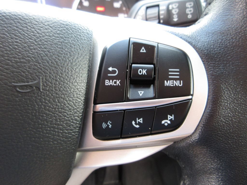 Certified 2023 Ford Explorer XLT w/ Equipment Group 202A AWD/4WD image 16
