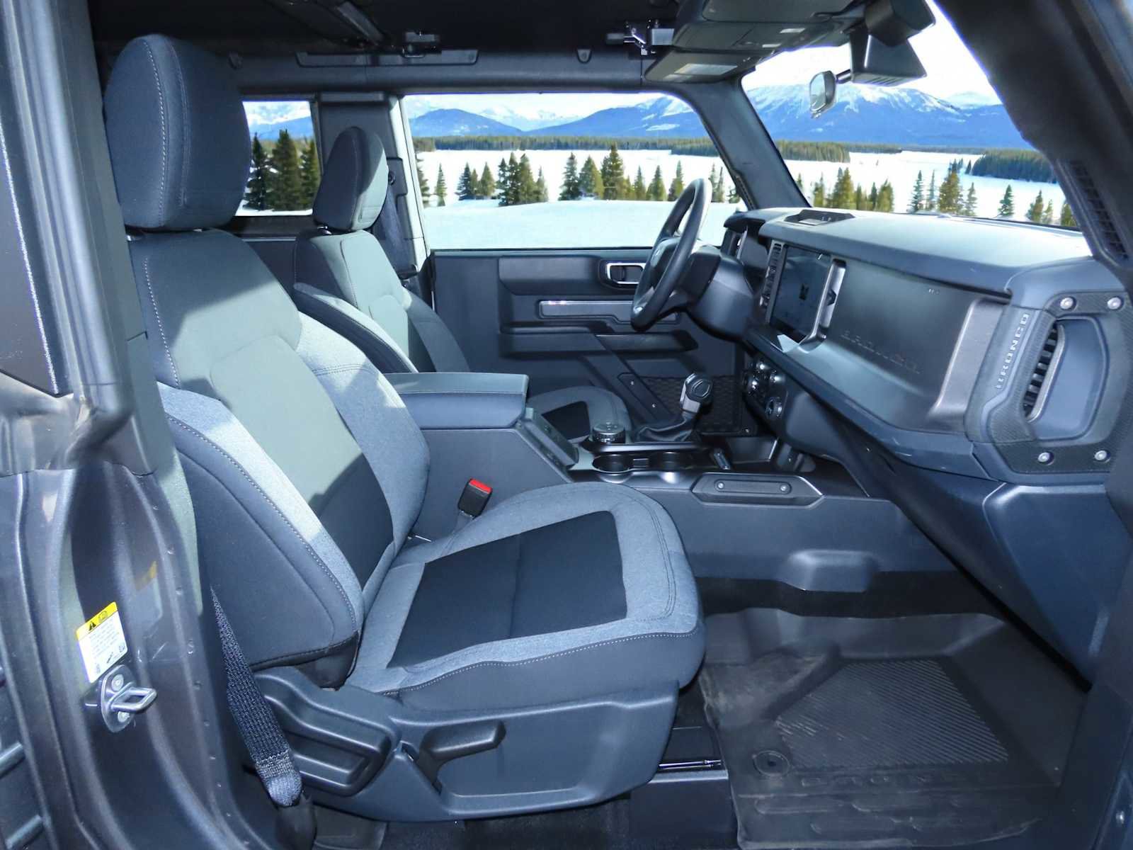 Certified 2025 Ford Bronco Base image 14