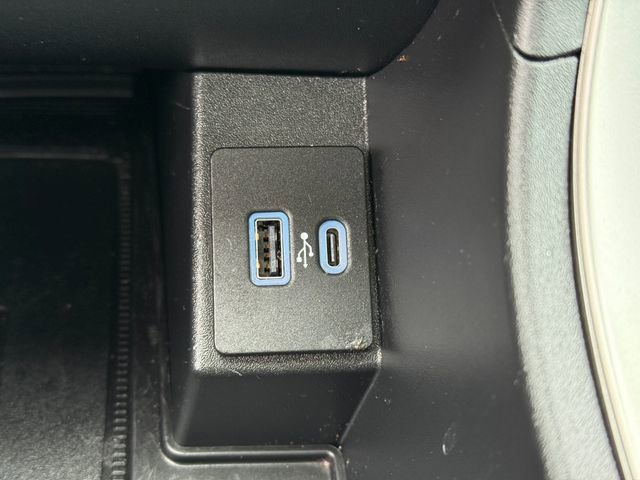 Certified 2024 Ford Edge SEL w/ Convenience Package image 18