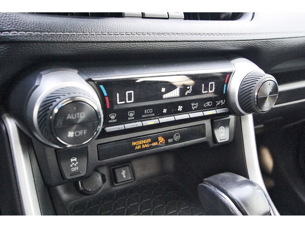 Used 2021 Toyota RAV4 XLE Premium FWD image 23