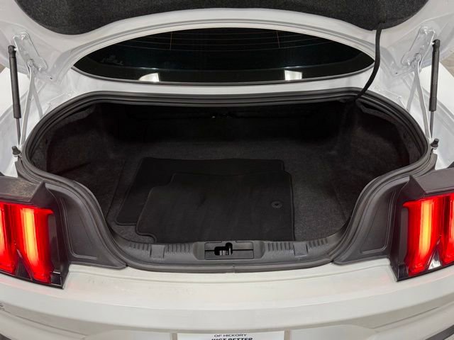 Certified 2022 Ford Mustang GT Premium w/ Black Accent Package RWD image 34