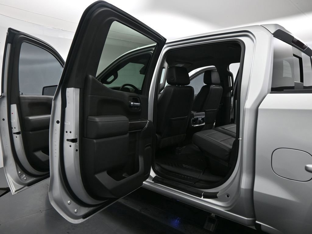 Used 2022 Chevrolet Silverado 1500 LTZ image 44