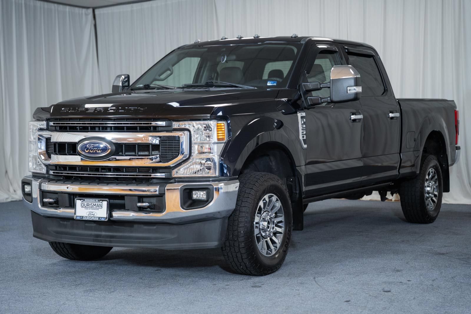 Certified 2021 Ford F250 XLT w/ XLT Premium Package AWD/4WD image 3