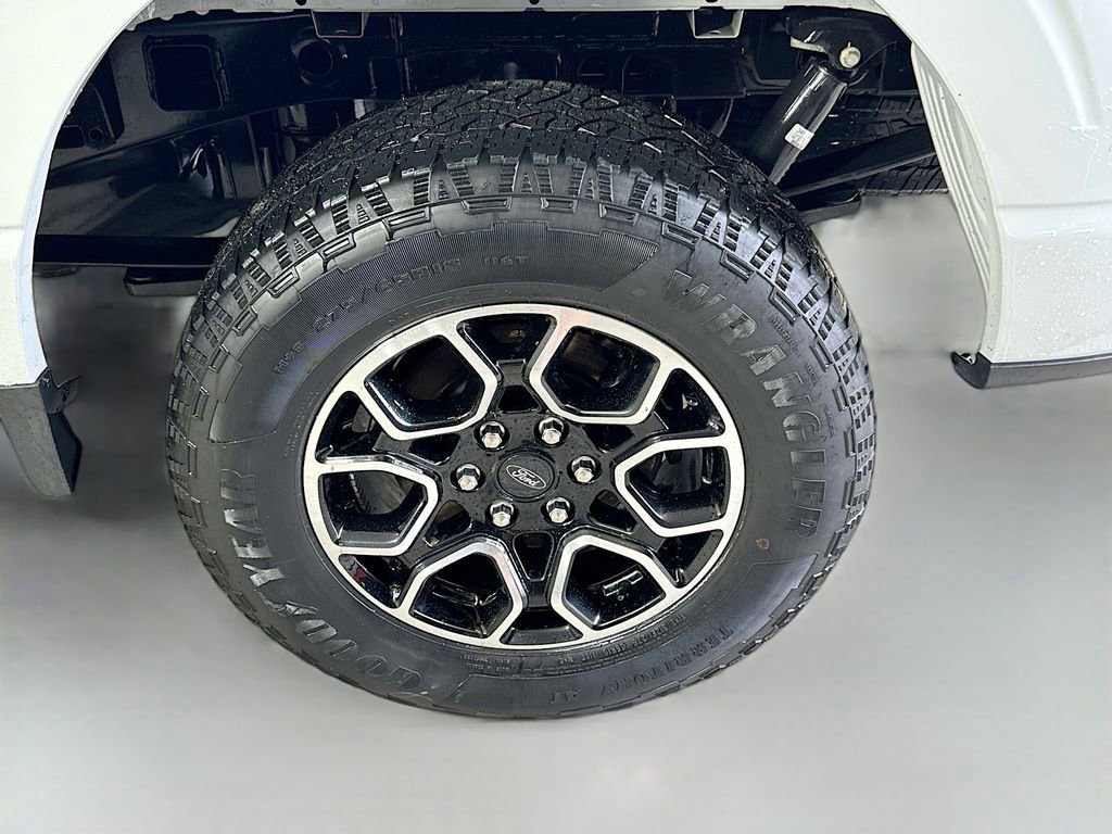 Certified 2023 Ford F150 XLT w/ Equipment Group 302A High image 31