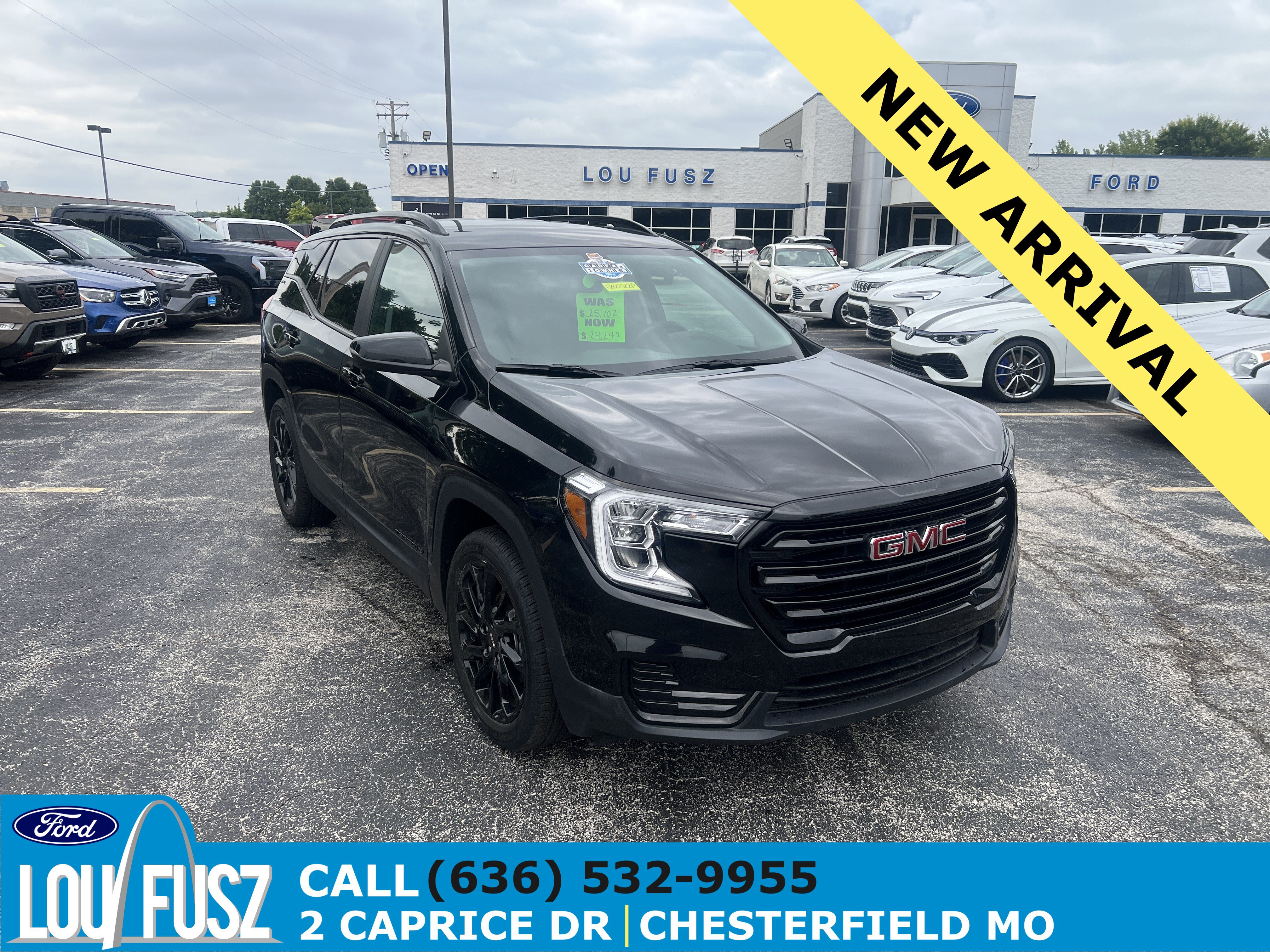 Used 2023 GMC Terrain SLE w/ Driver Convenience Package
