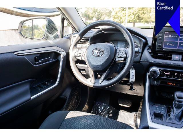 Used 2021 Toyota RAV4 LE w/ Carpet Mat Package (TMS) AWD/4WD image 13