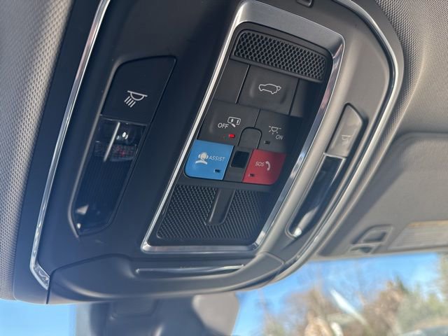 Used 2023 Jeep Grand Cherokee Limited image 20